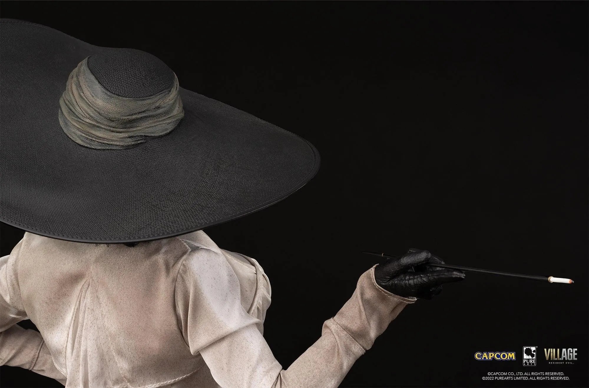 PURPA005RE Resident Evil - Lady Dimitrescu 1:4 Scale Statue - Pure Arts - Titan Pop Culture