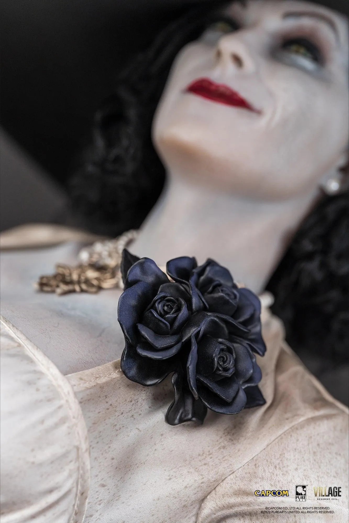 PURPA005RE Resident Evil - Lady Dimitrescu 1:4 Scale Statue - Pure Arts - Titan Pop Culture