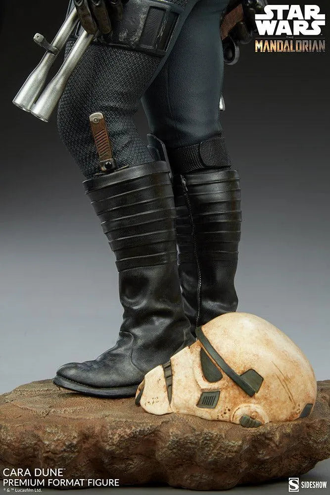 SID300789 Star Wars: The Mandalorian - Cara Dune Premium Format Statue - Sideshow Collectibles - Titan Pop Culture