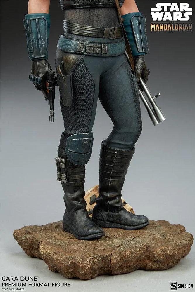SID300789 Star Wars: The Mandalorian - Cara Dune Premium Format Statue - Sideshow Collectibles - Titan Pop Culture