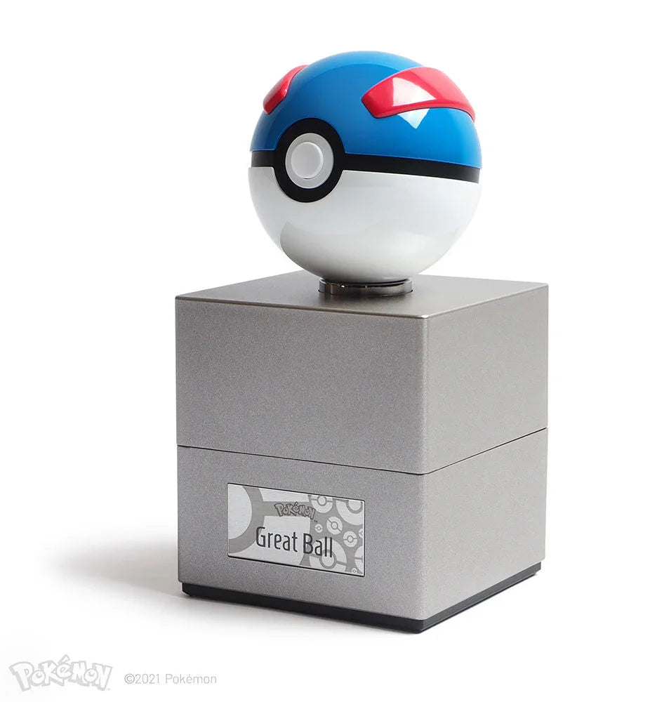 TWCWRC13620 Pokemon - Great Ball Prop Replica - The Wand Company - Titan Pop Culture